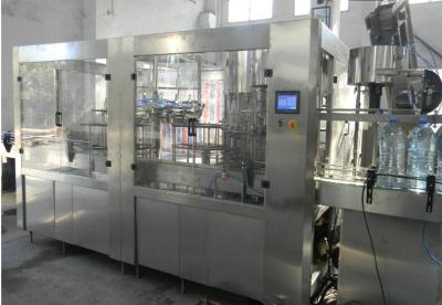 China Máquina de rellenar eléctrica aséptica no gasificada para la botella/la botella de cristal 220V/380V 2.2KW del ANIMAL DOMÉSTICO en venta