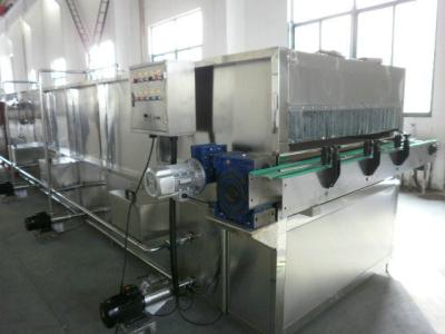 Chine Machine de chauffage de pulvérisation automatique de bouteille pour la chaîne de production remplissante de l'eau 20000B/h à vendre