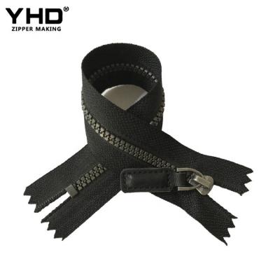 China Viable wholesale resin vislon 3# plastic end end with custom logo leather zipper puller for sale