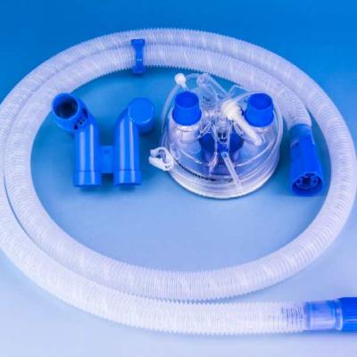 China Plastic Heated Breathing Circuit and Water Chamber Compatible Respircare for sale