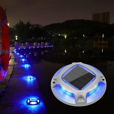 China Solar Garden Light For Patio Stairs Outdoor Garden Pathway Lamp Solar Wall Fence Light for sale