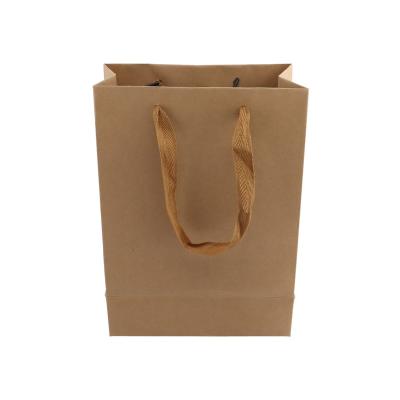 China New Materials Design Foldable Multi Purpose Recycled Paper Delivery Machinery Shopping Takeout Bag for sale