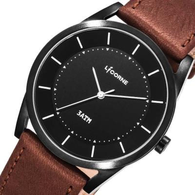 China ODM OEM ODM Gold Wrist Watch Case Men Women Waterproof Quartz Leather Wristwatches for sale