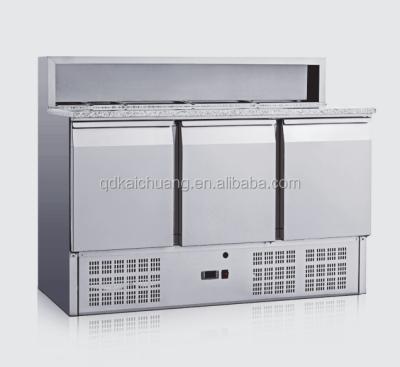 China 201/304 stainless steel commercial stainless steel foam door under pizza counter GN1/1 refrigerator for sale