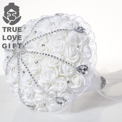 China Bride Wedding Decoration Centerpieces Bride Holding Crystal Pearl Silk Roses Bridesmaid Wedding Hand Bouquet Artificial Flowers Bridal Fake Flower Bouquets for sale