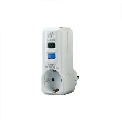 Chine RCD UK Residual Current Device Portable adaptor electrical equipments supplies à vendre