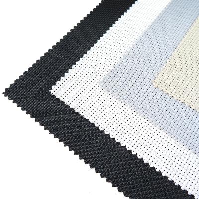 China China Supplier 1% Waterproof Sunscreen Roll Franchise Quality PVC Outdoor Sunscreen Fiberglass Cloth Waterproof Blind Material For Blinds for sale