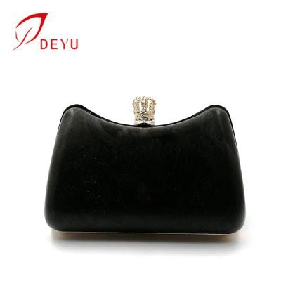 China Open Handbag Channer Metal Clutch Purse Frame With Plastic Shells Bag Hardware for sale