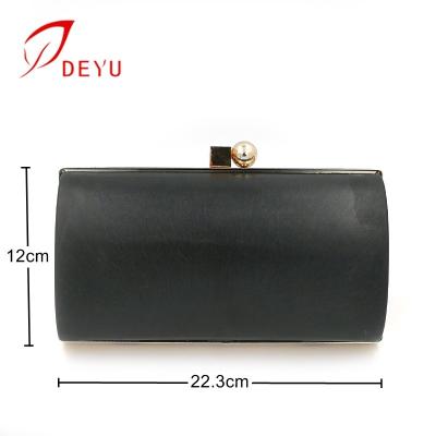 China Wholesale Large Capacity Double Buckle Fashion Dinner Bag Hardware Accessories Clutch Bag Metal Main Frame for sale