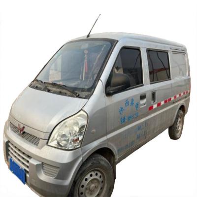 China Fabric Wuling Rongguang SAIC GM 1.2L 82ps used minivan minibus for sale for sale