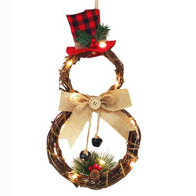 China Special Dry Flower Garland Xmas Decorations Outdoor Christmas Party Suppies Snowman Wreath for sale