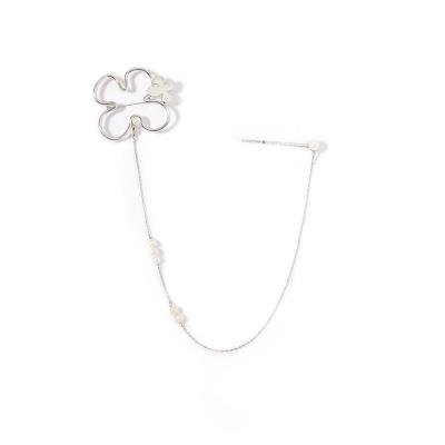 China ALLOY Wen designer original sense lightluxury bead pendant inlaid with plated 4 petals flower hairpin removable chain brooch for sale