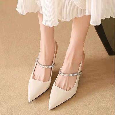 China Women S Dress Shoes In Apricot Color With Chunky Heel And Strap Design For Job Market for sale