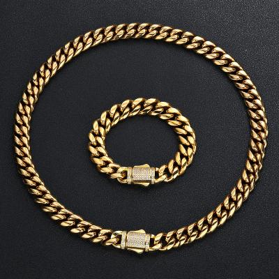 China 2022 Environmental Friendly Hot Sale Heavy Hip Hop Punk Iced Out CZ Buckle Miami Cuban Chain Necklace 18k Gold for sale