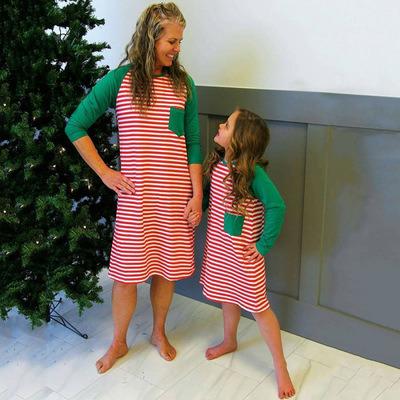 China 2021 Breathable Mommy And Me Striped Long Sleeve Outfit Round Neck Dress Mother And Daughter Parent-child Wear Family Matching Clothes for sale