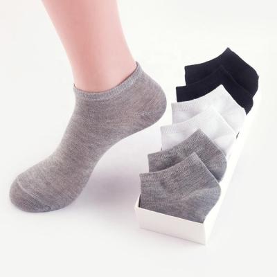 China Wholesale High Quality Breathable Socks Mens High Grade Ion Nano Deodorant Combed Cotton Cheap Socks Unisex Sports Socks for sale