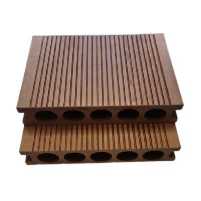 China Waterproof Cheap Price Outdoor Recyclable Wooden Wpc Plastic Composite Decking for sale