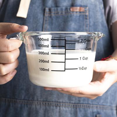 China Good Sustainable Kitchen Tool High Borosilicate Glass Measuring Cup With Handle Cookware Sets for sale