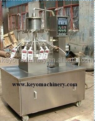 China Beverage Bottle Shape Bag Filling And Sealing Machine Overseas Service Center Available for sale