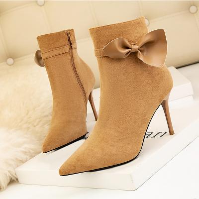 China Fashion Trend Women Ladies Led Toe Thin High Heels Casual Leather Shoes Short Boots for sale