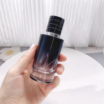 China Luxury Gradient Color Vodka Perfume Glass Bottle with Pump Spray 10ml 50ml 60ml 100ml for sale