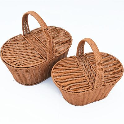 China Newly Designed Viable Nature Willow Wicker Handmade Wholesale Custom Dirty Clothes Basket Dirty Clothes Hamper With Lid for sale