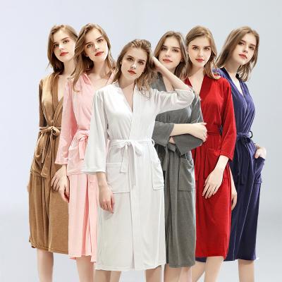 China New Terry Cloth Elegant Home Wear Night Robe Lightweight Knee Length Bathrobe Soft Comfortable Breathable QUICK DRY Midi Bathrobe Wear Home Clothes for sale