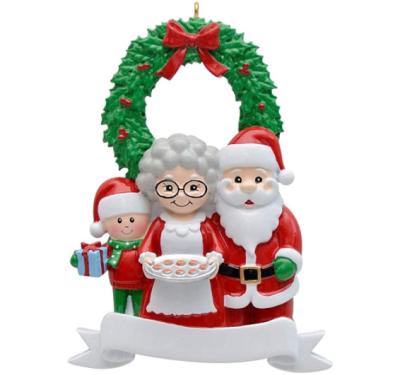 China Resin Santa Claus Family 3 Personalized Christmas Ornaments for sale