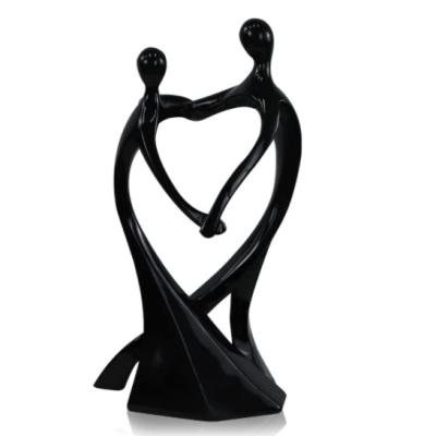 China Europe Resin Couple Abstract Sculpture Home Accessories for sale