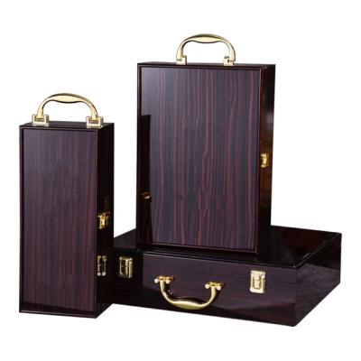 China Recycled Materials Lacquer Luxury Craft Red Wine Gift Box Packaging for sale