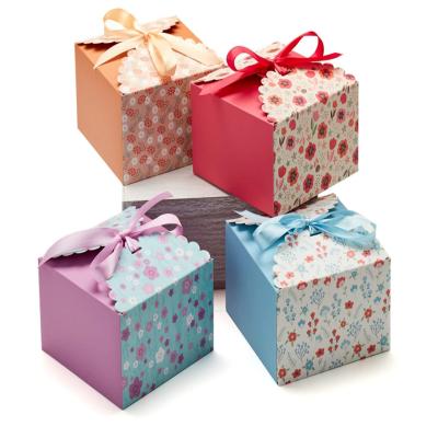 China PSB Recyclable Soft 400gsm Card Paper Packaging Gift Treat Box With Ribbons for sale