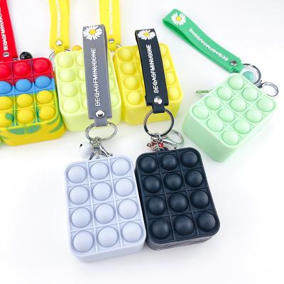 China Wholesale Toy Animal Wallet Keychain Bag Fingertip Bubble Decompression Key Chain Pendant Toy Animal for sale