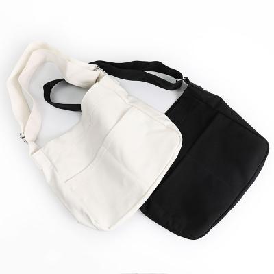 China Durable Canvas Cross - Body Bag Men Fashion Shoulder Bag Women Outdoor Casual Bag for sale