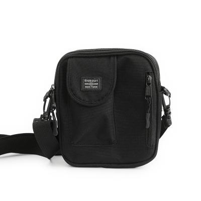 China New waterproof fabric men's cross-body bag black mini shoulder bag bag for sale