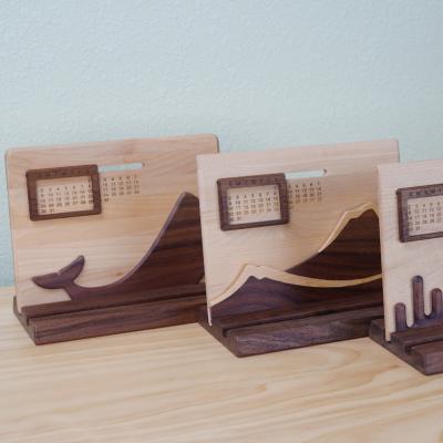 China Eco-friendly solid walnut Europe JIA MU JIA pieces handmade wooden calendar craft for sale