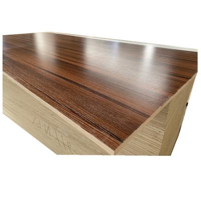 China JIAMUJIA E0 Glue 18mm Modern Waterproof Melamine Laminated Furniture Plywood Poplar Plywoods for sale