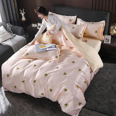 China 2021hot making AliExpress Amazon wish hot-selling cheap home textile professional anti-static beautiful three-piece bedding pattern set for sale