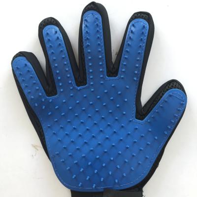 China Viable Pet Grooming Silicone Dog Bath Gloves Massage Brush Dog Cleaning Wash Gloves for sale