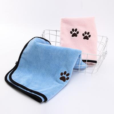 China Hot Sale High Quality Soft Sustainable Pet Hanging Bathing Towel Polyester Pet Towel for sale