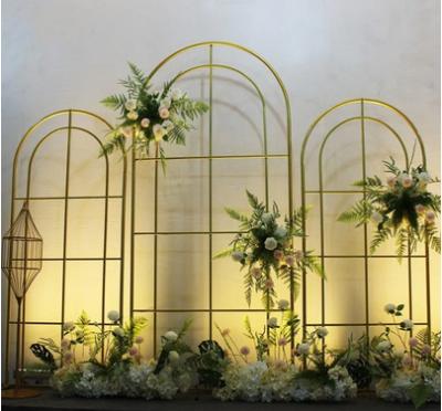 China Stage Layout Iron Arch Wedding Background Layout Stage Decoration Screen Steel Wedding Road Guide Props for sale