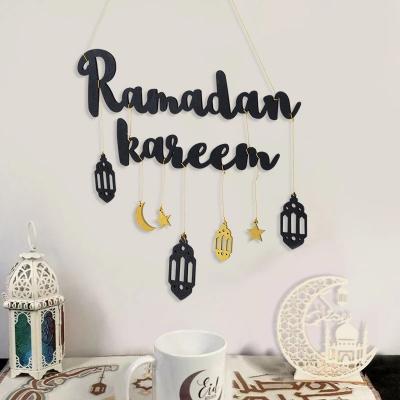 China Eid Mubarak Wooden Letter Wooden Letter Living Room Background Wall Star Moon Hanging Pendant Ramadan Kareem Party Decorations for sale