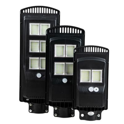 China HIGHWAY Outdoor 300W 500w All In One Led Solar Street Light With Remote Control for sale