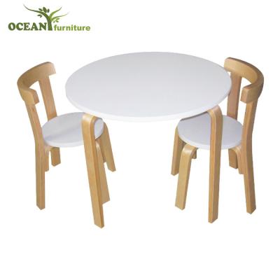 China Kids Dining Table Kids Furniture Solid Wood Wooden Table and Chair Set for sale