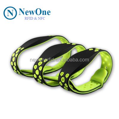 China Hospital medical treatment; 2018 new Natatorium qr code silicon band prices nfc silicone wristbands rfid adjustable wristband for sale