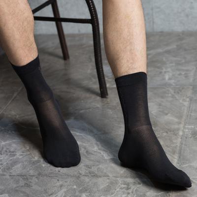 China Top quality bamboo fiber mens thin business men black crew socks for sale