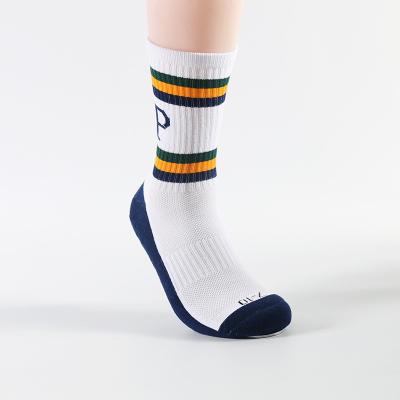 China Sock OEM Outdoor Breathable Men Embroidery Jacquard Football Sport Basketball Athletic Custom Logo Socks for sale