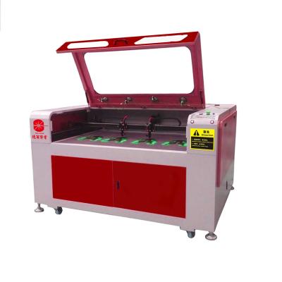 China 180W Leather Laser Cutting Machine , Leather Engraving Machine For Shoe Vamp / Sole for sale