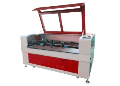 China 180 Watt Co2 CNC Fabric Cutting Machine 3 Or 4 Head 2.4m×1m / 2.8m×1m / 3.2m×1m for sale