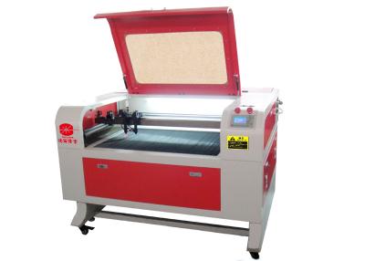 China 10 Layer Fabric Laser Cutting Machine With Separator No Charred For Umbrella for sale