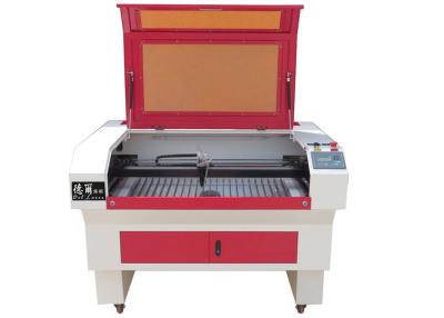 China Einzelne Haupt-CO2 Laser-Schneidemaschine, 100W steuern Laser-Schneider für Holz/Pappe automatisch an zu verkaufen